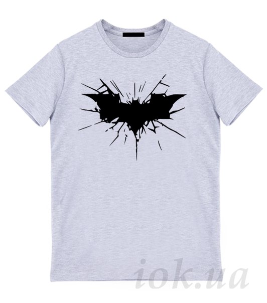 Креативная футболка с Бетменом