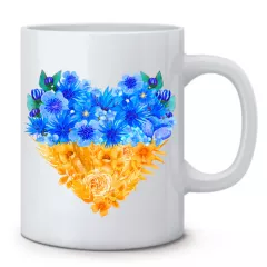 Патриотическая чашка с рисунком сердца из цветов Украины