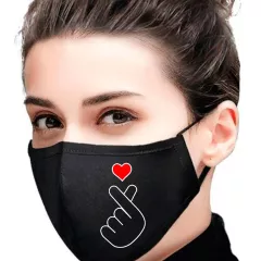 Черная маска для лица -  BTS Love