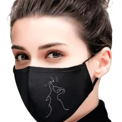 Черная маска для лица - Поцелуй
