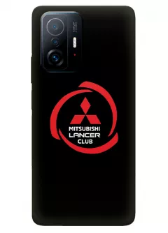 Бампер для Xiaomi 11T Pro из силикона - Mitsubishi Мицубиси Митсубиши Lancer Club логотип крупным планом и название вектор-арт на черном фоне черный чехол