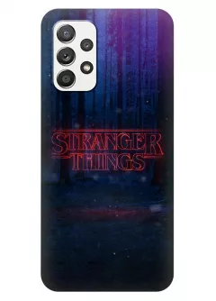 Чехол-накладка для Samsung Galaxy A32 из силикона - Очень странные дела Stranger Things красное название на фоне ночного леса