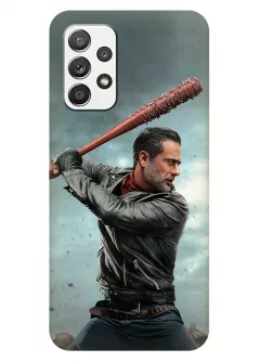 Чехол-накладка для Samsung Galaxy A32 из силикона - Ходячие мертвецы The Walking Dead Ниган Смит Джеффри Дин Морган атакует с битой в руках