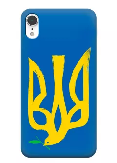 Чехол на iPhone XR с сильным и добрым гербом Украины в виде ласточки