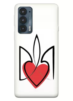 Чехол на Motorola Edge 20 с сердцем и гербом Украины