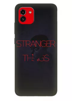 Чехол-накладка для Самсунг А03 из силикона - Очень странные дела Stranger Things красное название на фоне Одиннадцать Милли Бобби Браун в темноте черный чехол