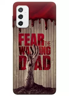 Чехол-накладка для Самсунг М52 из силикона - Ходячие мертвецы The Walking Dead кровавый постер с названием и рукой зомби в деревянном стиле