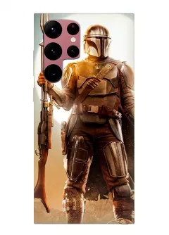 Бампер для Гелекси С22 Ультра из силикона - Мандалорец Звездные войны Star Wars The Mandalorian Джанго Фетт Jango Fett с ружьем на фоне солнца