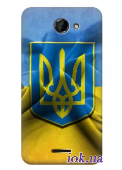 Чехол на HTC Desire 516 - Флаг и герб Украины
