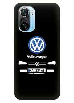 Бампер для Сяоми Ми 11и из силикона - Volkswagen Фольксваген классический логотип крупным планом с номерным знаком и передней частью кузова (Дизайн 1)