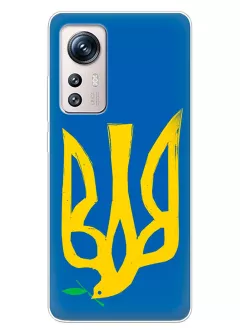 Чехол на Xiaomi 12 с сильным и добрым гербом Украины в виде ласточки