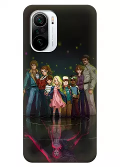 Чехол-накладка для Xiaomi Poco F3 из силикона - Очень странные дела Stranger Things Одиннадцать Милли Бобби Браун и главными героями в стиле аниме и отражение параллельного мира