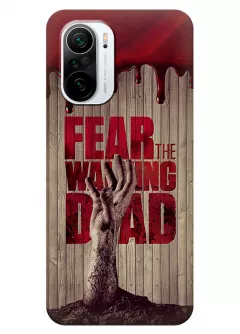 Чехол-накладка для Xiaomi Poco F3 из силикона - Ходячие мертвецы The Walking Dead кровавый постер с названием и рукой зомби в деревянном стиле