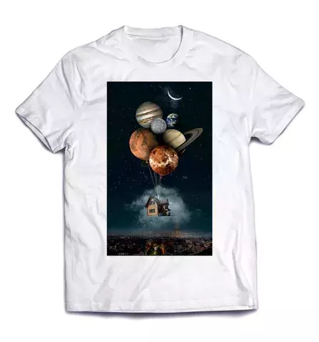 Фантастический принт на оригинальной футболке - Невероятный космический шар