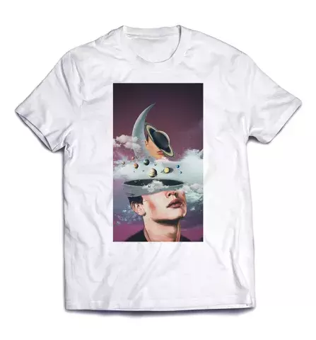 Невероятное изображение на модной футболке - Лицо Вселенной