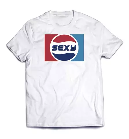 Смелая футболка с надписью Sexy
