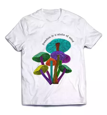 Уникальная футболка с печатью - Неоновые грибы