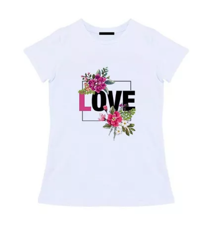 Женская футболка - Любовь