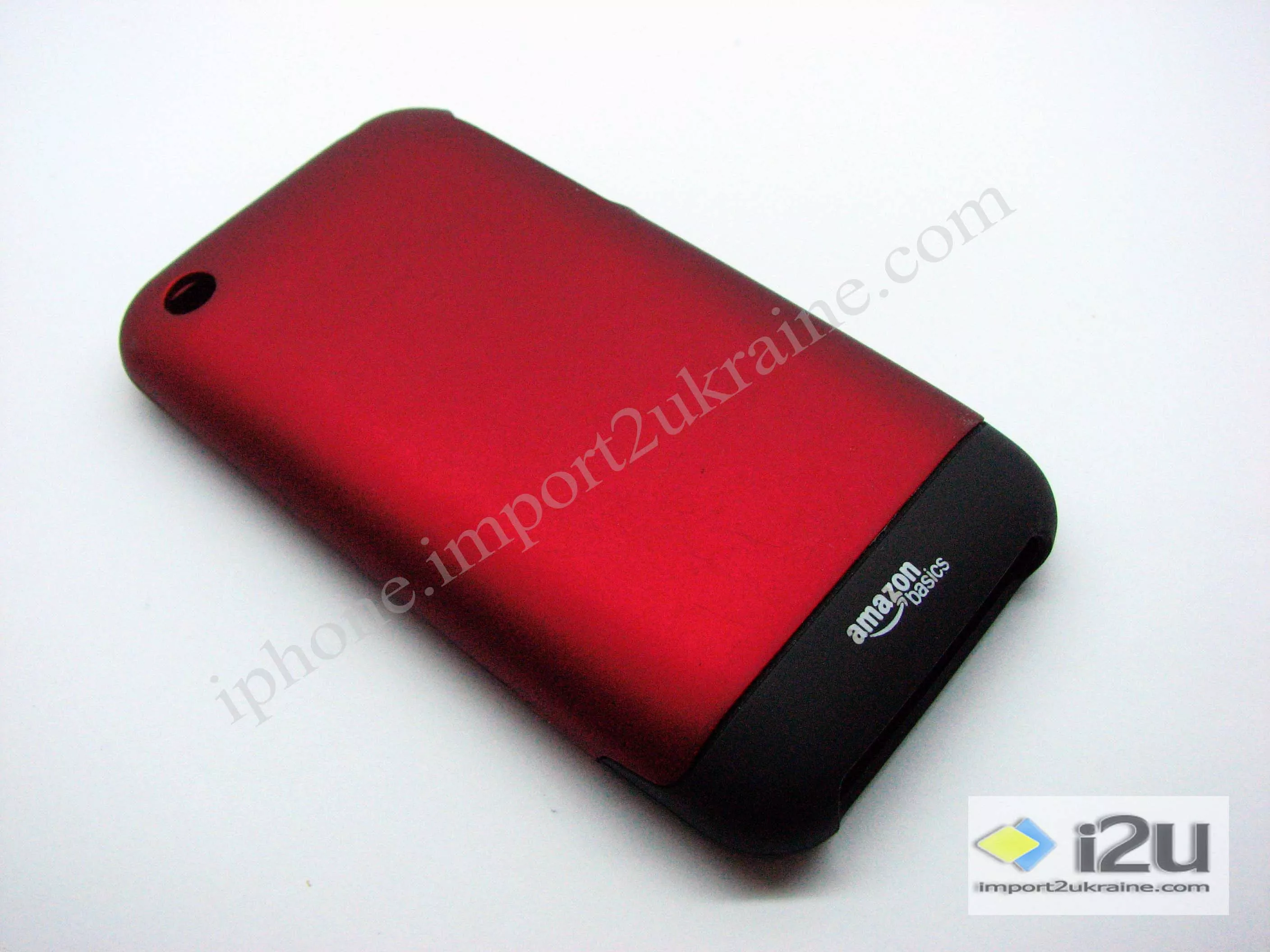Красный насыщенный цвет с черной заглушкой внизу iPhone.