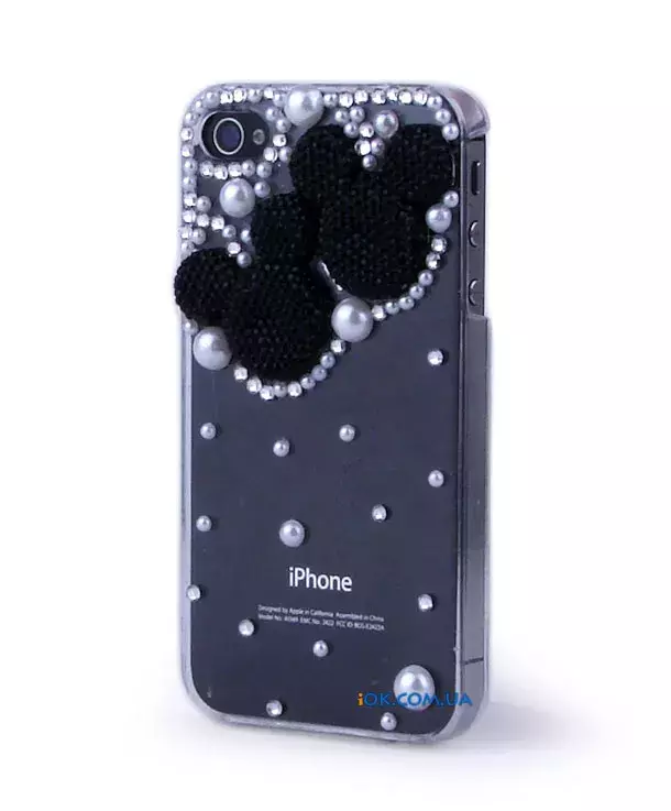iPhone 4/4S накладка с черным Микки Маусом из страз