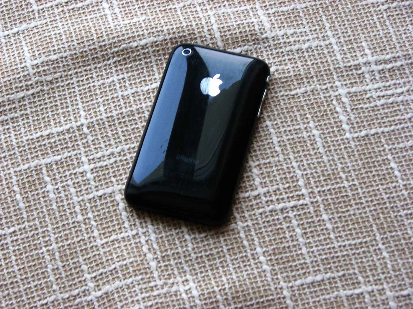 продается Apple iPhone 3g 8Gb