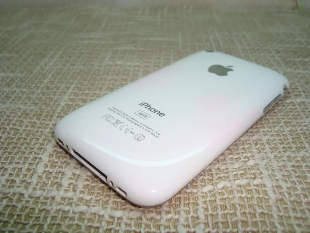 iPhone 3Gs 16Gb White