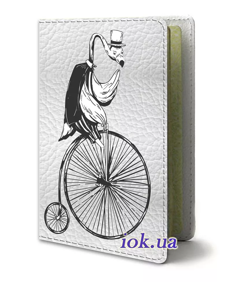 Обложка на паспорт-книжку из натуральной кожи с художественным акцентом — Фламинго на высоком велосипеде