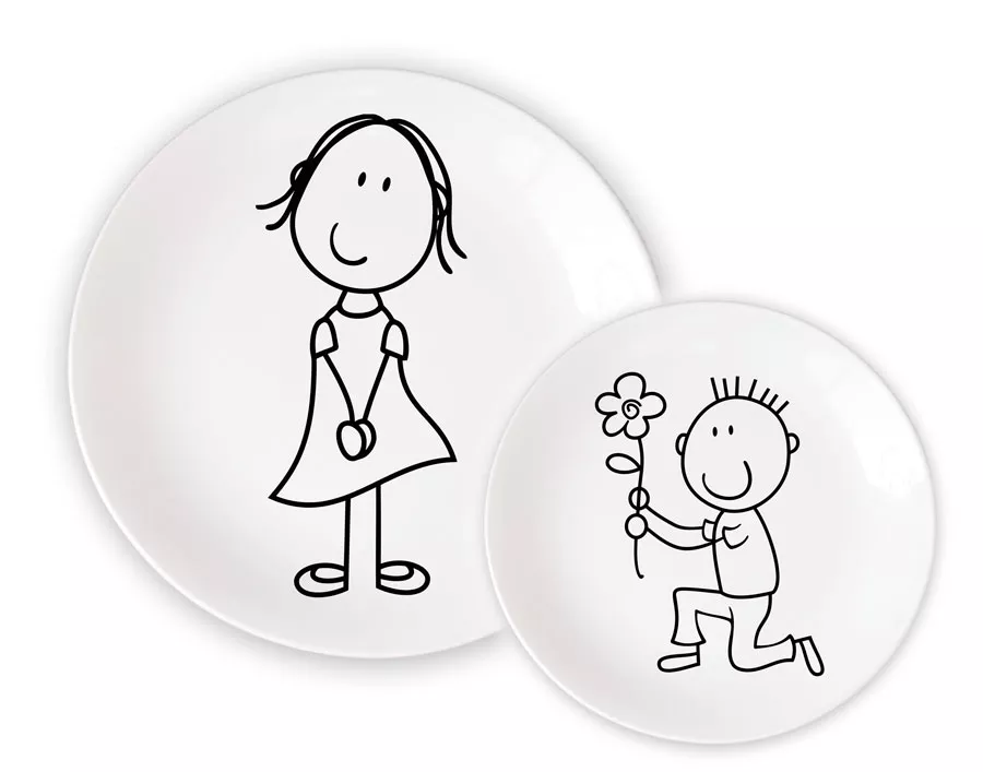 Тарелки для пары - Девочка и мальчик с цветочком