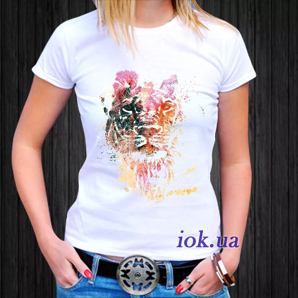 Крутая, яркая летняя футболка с силуетом льва, на подарок - By Tanita
