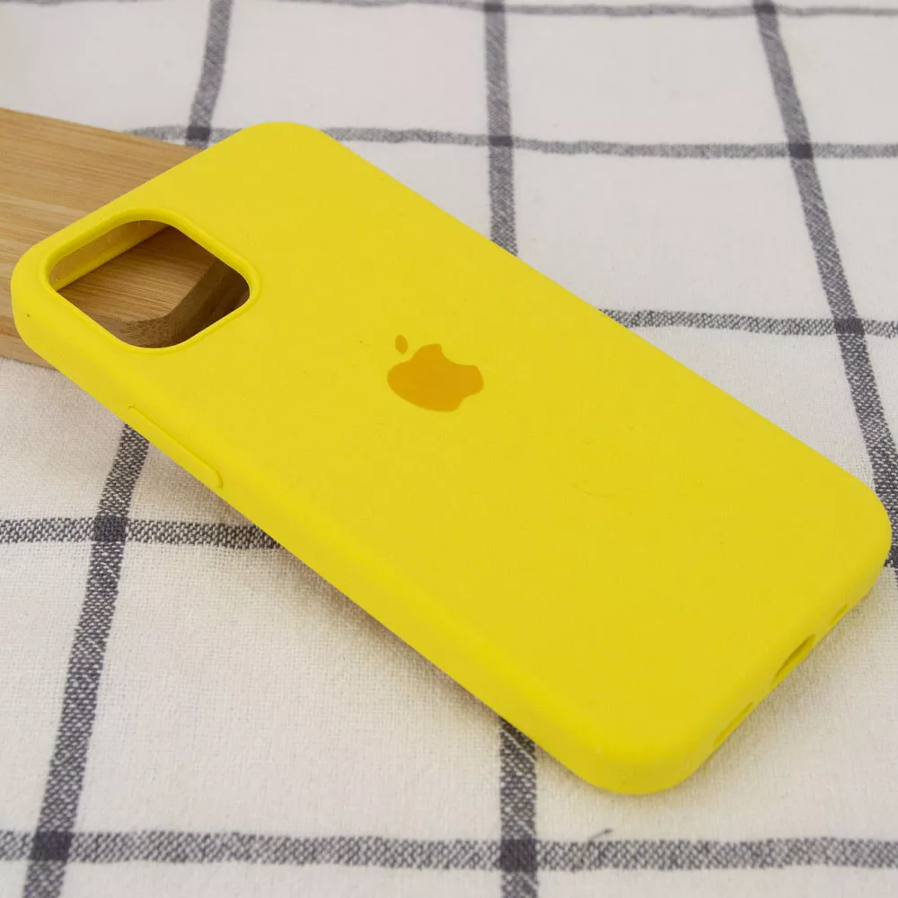 Уценка Чехол Silicone Case Full Protective (AA) для Apple iPhone 12 Pro / 12 (6.1"), Эстетический дефект / Желтый / Neon Yellow